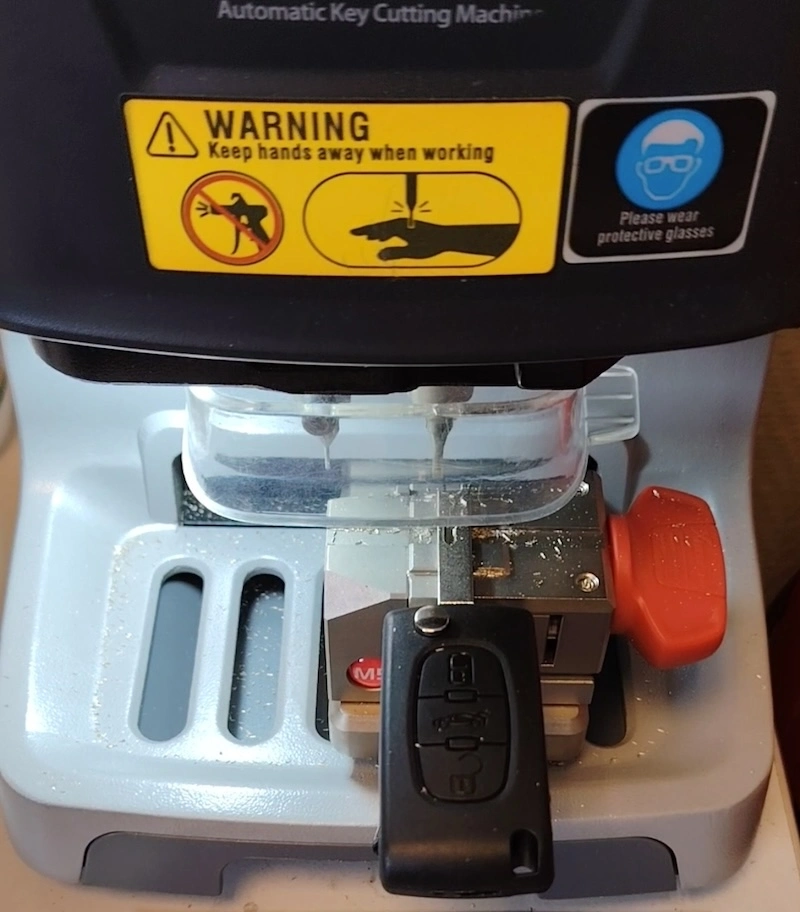 Clés auto pour Toutes les Marques de Véhicules à Aulnoye-Aymeries 